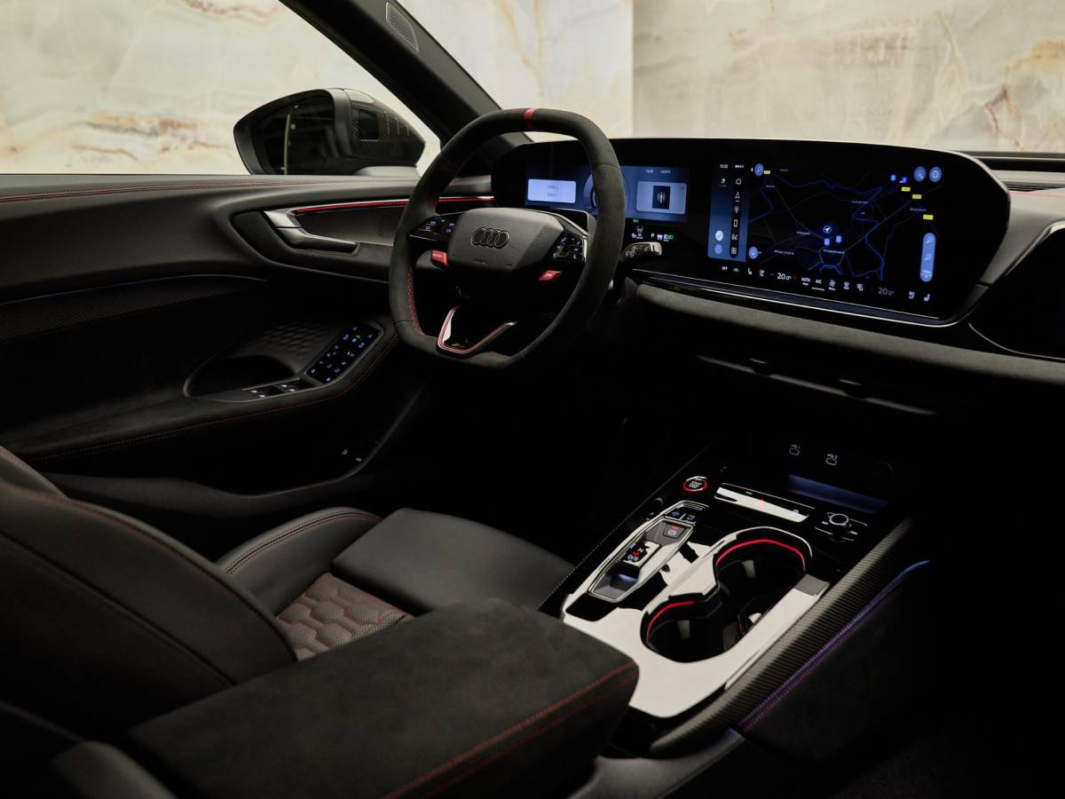Audi RS5 Audi RS5 Avant e-Hybrid Quattro , sportpakket, pano, B&O, HUD, 285km/h, OLED, ACC, privacy