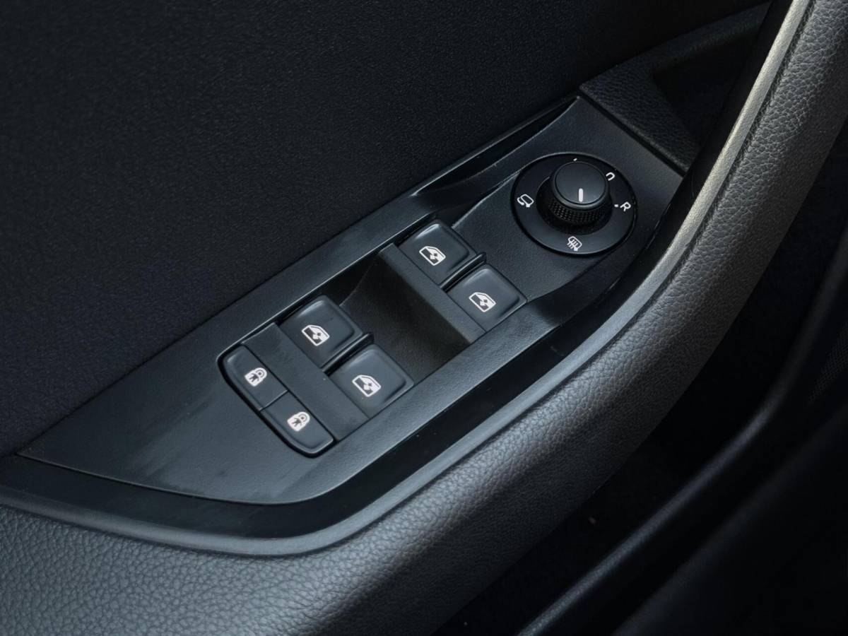 Škoda Superb Skoda Superb 1.4 TSI iV Business Edition| 1e eig.| SOH 92.6%