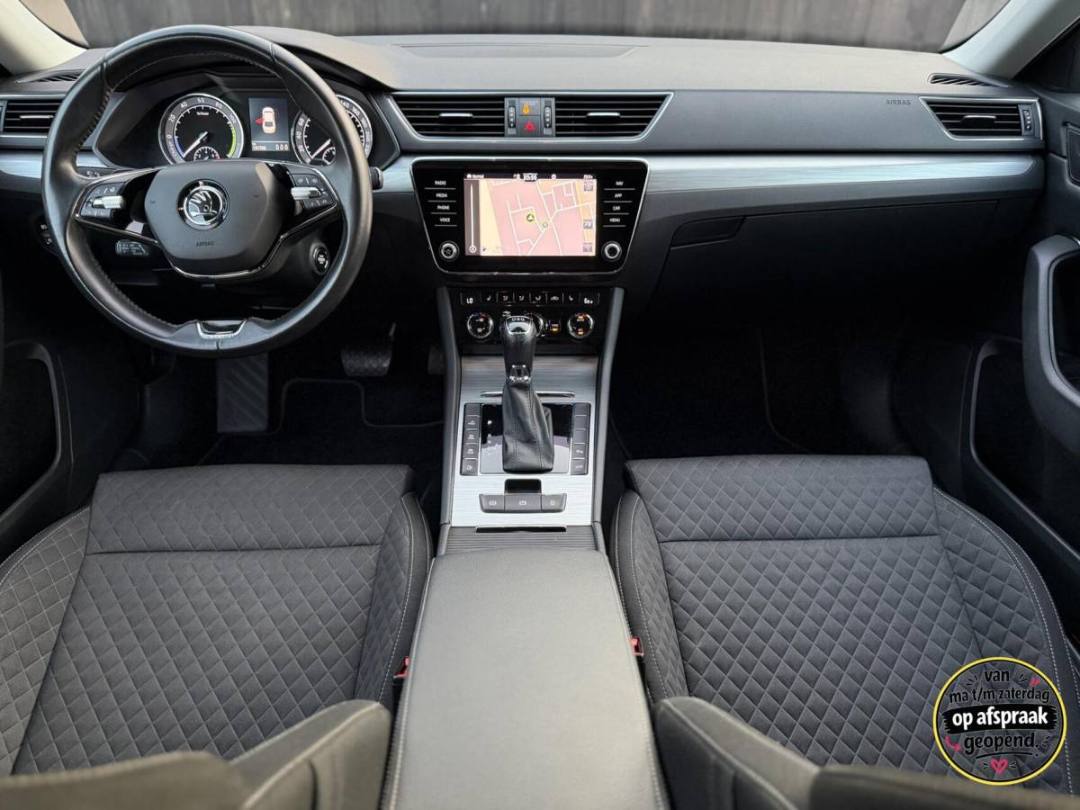Škoda Superb Skoda Superb 1.4 TSI iV Business Edition| 1e eig.| SOH 92.6%