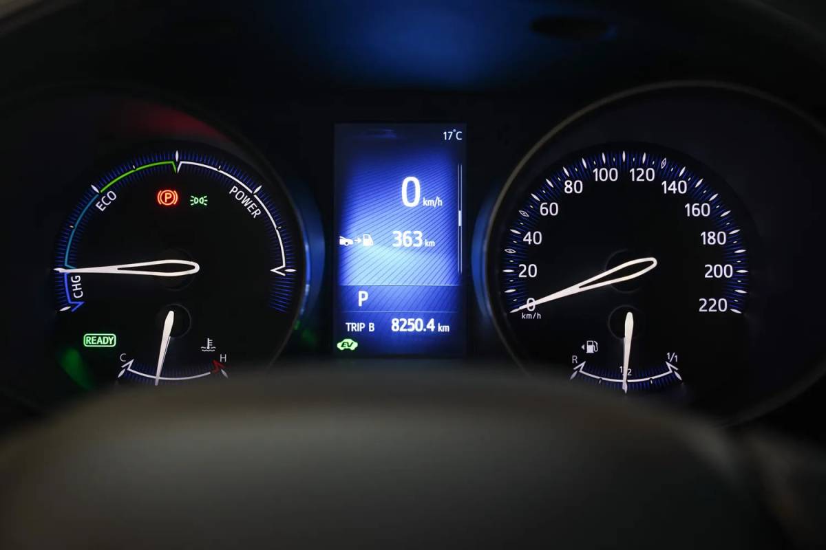 Toyota C-HR Toyota C-HR 1.8 Hybrid Dynamic [ Camera Navi Climate]