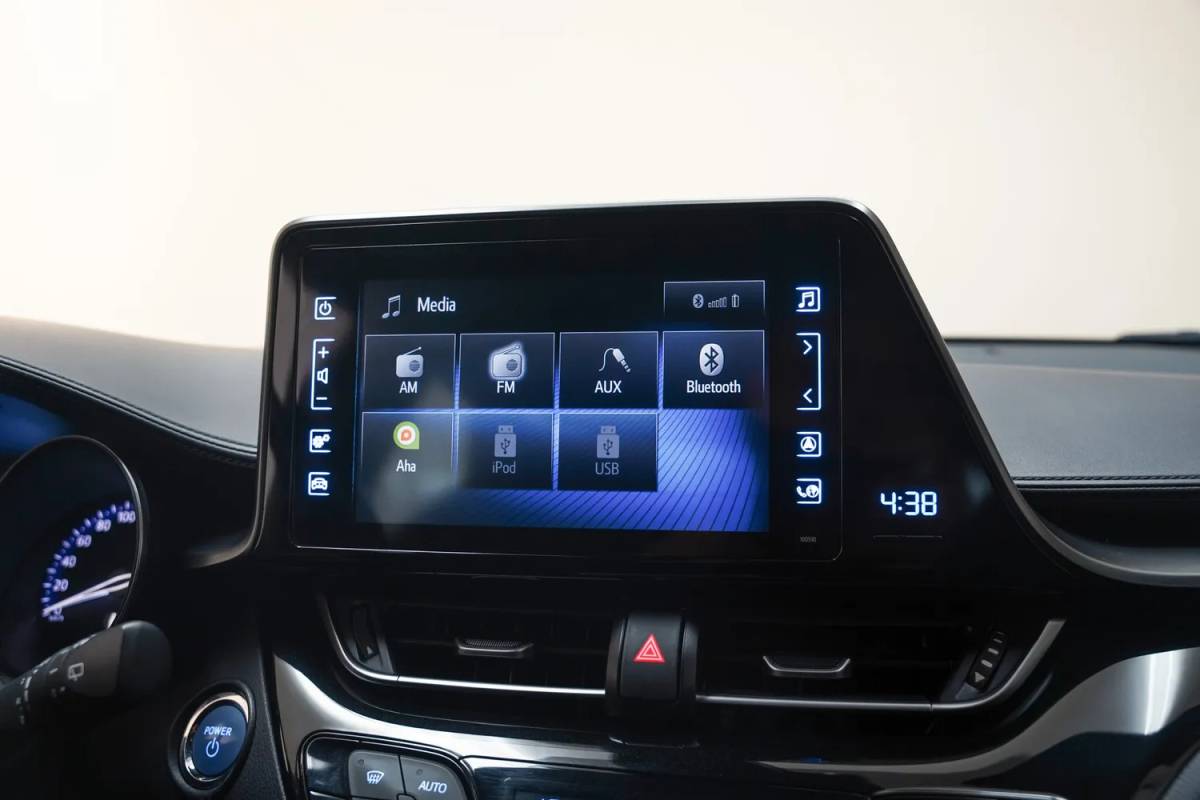 Toyota C-HR Toyota C-HR 1.8 Hybrid Dynamic [ Camera Navi Climate]