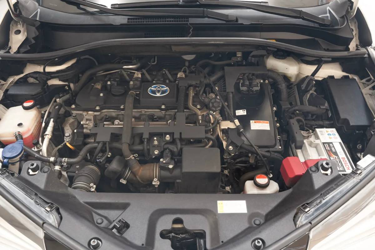 Toyota C-HR Toyota C-HR 1.8 Hybrid Dynamic [ Camera Navi Climate]