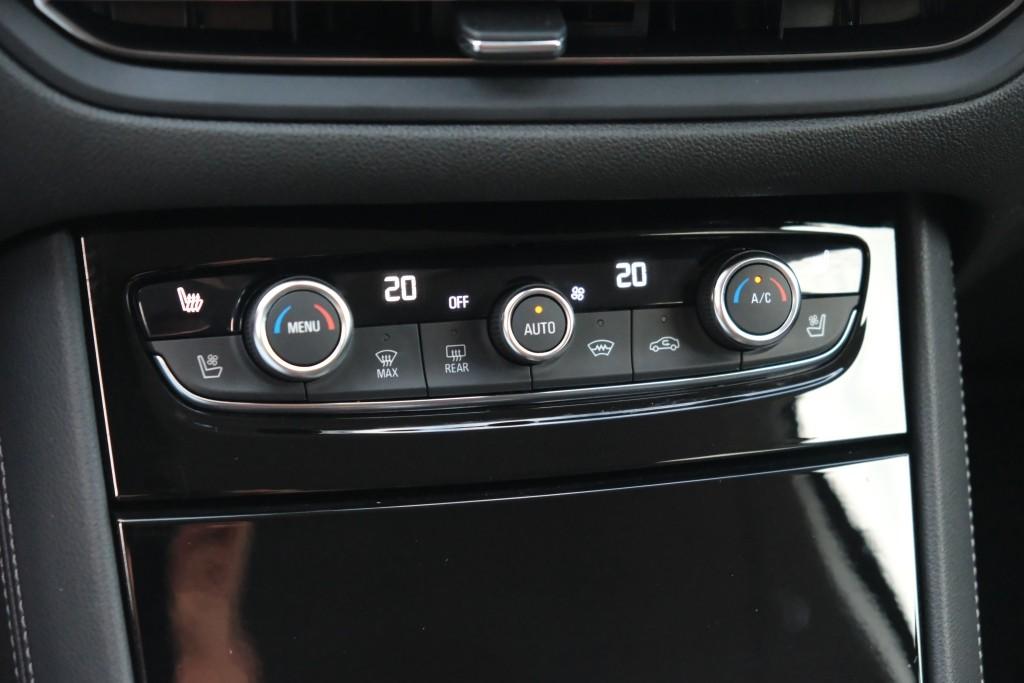 Opel Grandland Opel Grandland 1.6 Turbo Plug-In Hybrid 300pk 4×4 EAT8 GSe | Navi | App Connect | Climate | Adaptive Cruise | Keyless | Elektrische Achterklep | Camera | Leder Pakket