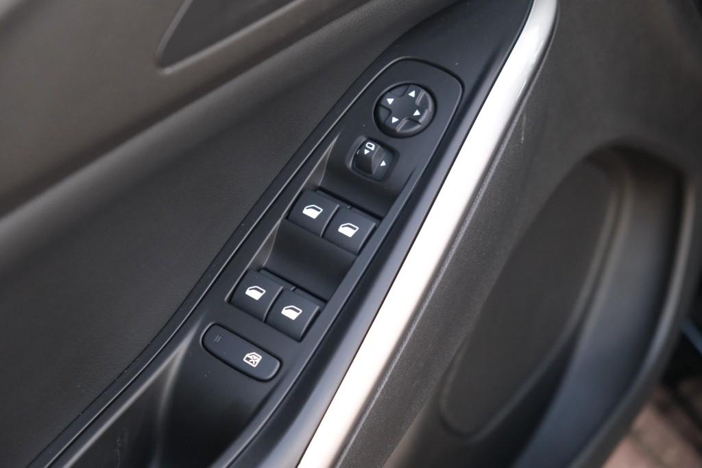 Opel Grandland Opel Grandland 1.6 Turbo Plug-In Hybrid 300pk 4×4 EAT8 GSe | Navi | App Connect | Climate | Adaptive Cruise | Keyless | Elektrische Achterklep | Camera | Leder Pakket