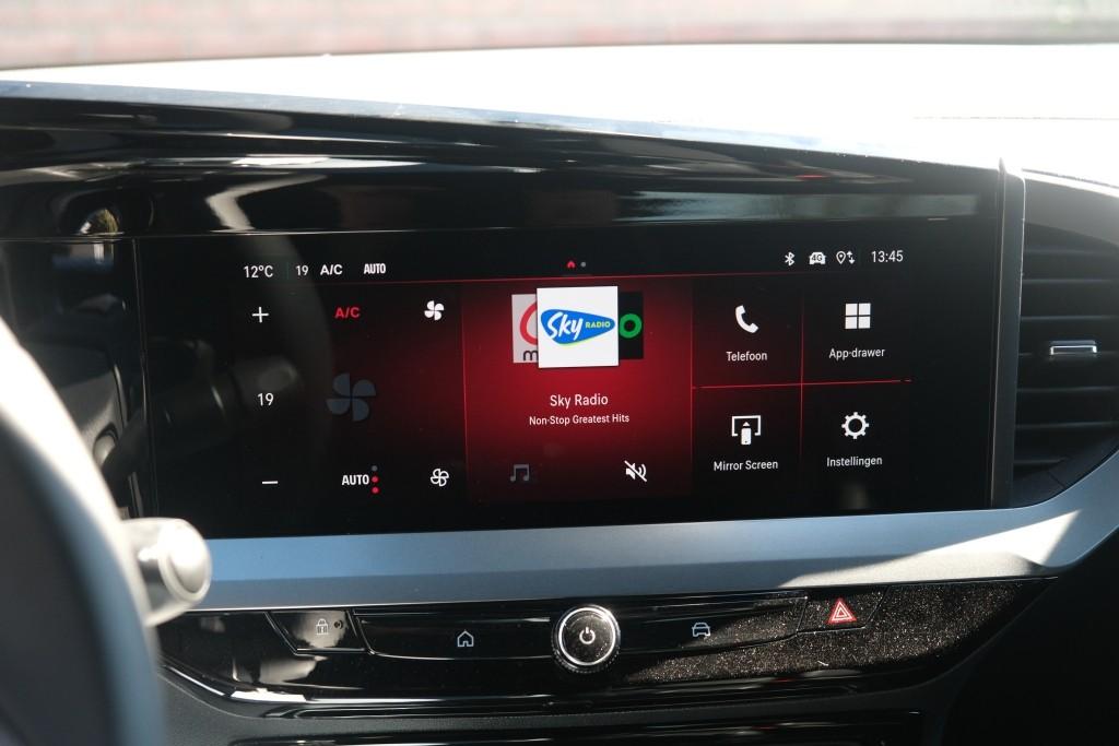 Opel Mokka Opel Mokka 1.2 Turbo Hybrid 145pk eDCT6 | Navi | App Connect | Climate | Adaptive Cruise | Camera | Dodehoek | PDC