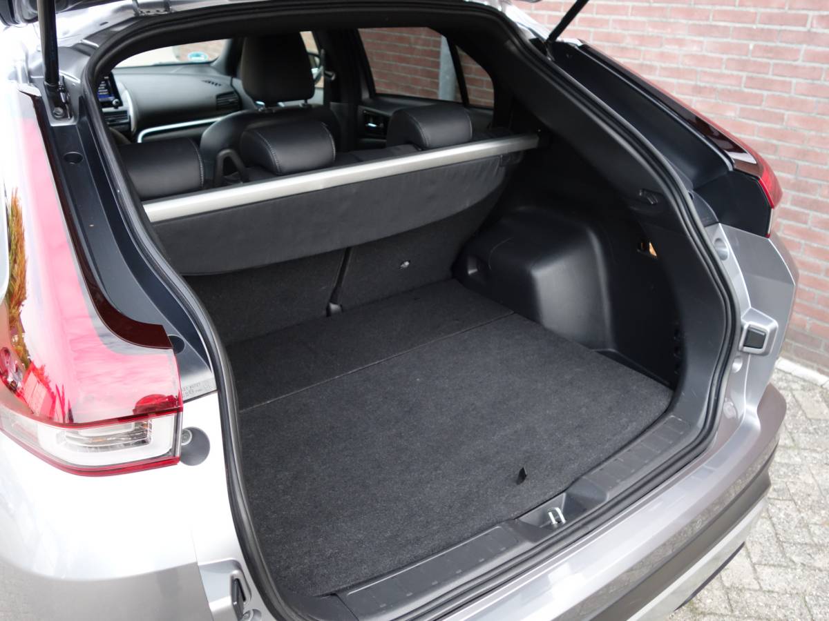 Mitsubishi Eclipse Cross Mitsubishi Eclipse Cross 2.4 PHEV Intense + | trekhaak