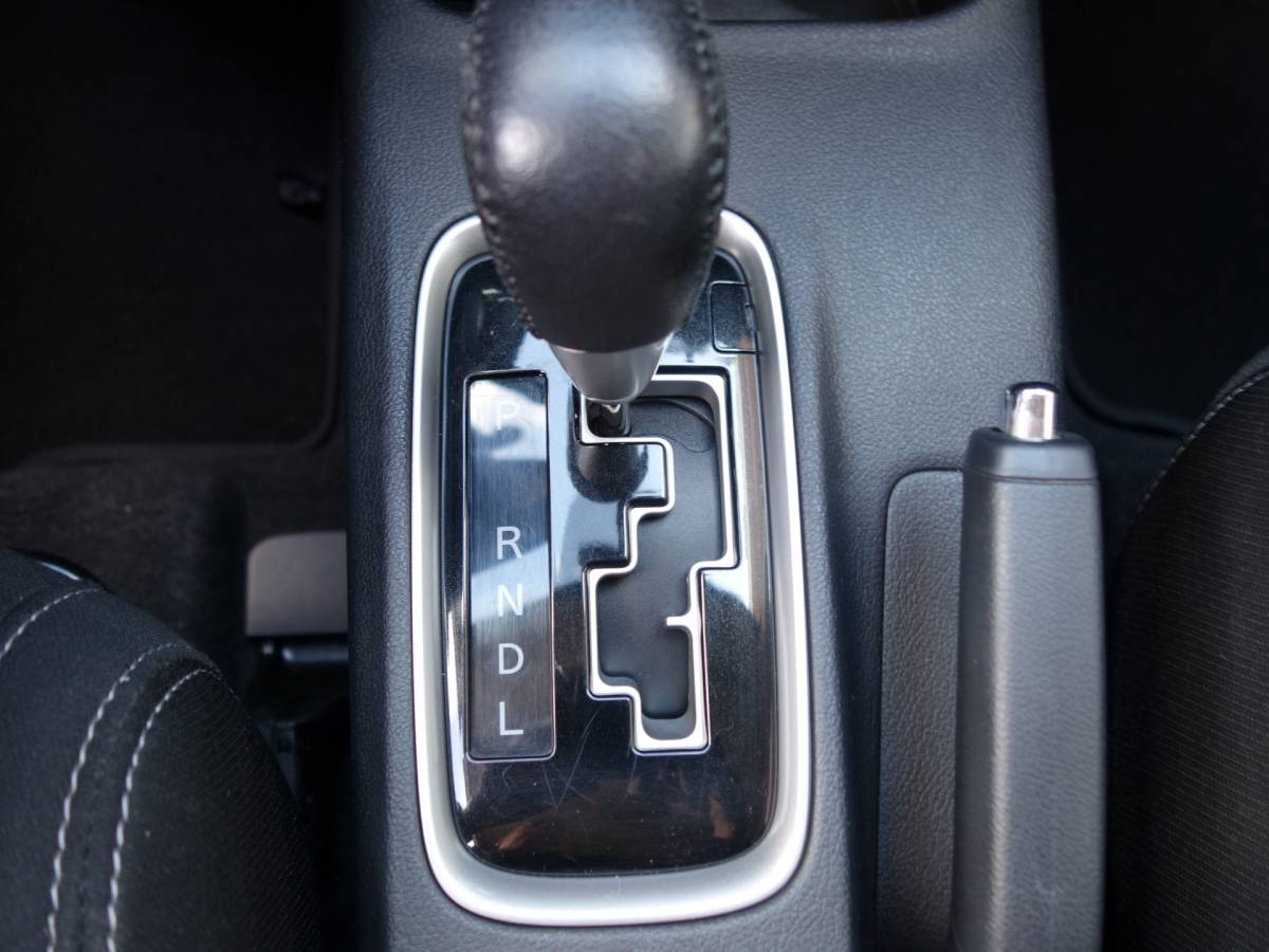 Mitsubishi Outlander Mitsubishi Outlander 2.0 CVT Business | 18″ LM met all seasonbanden