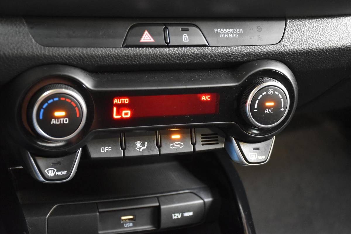 Kia Stonic Kia Stonic 1.0 T-GDi 100pk DynamicPlusLine