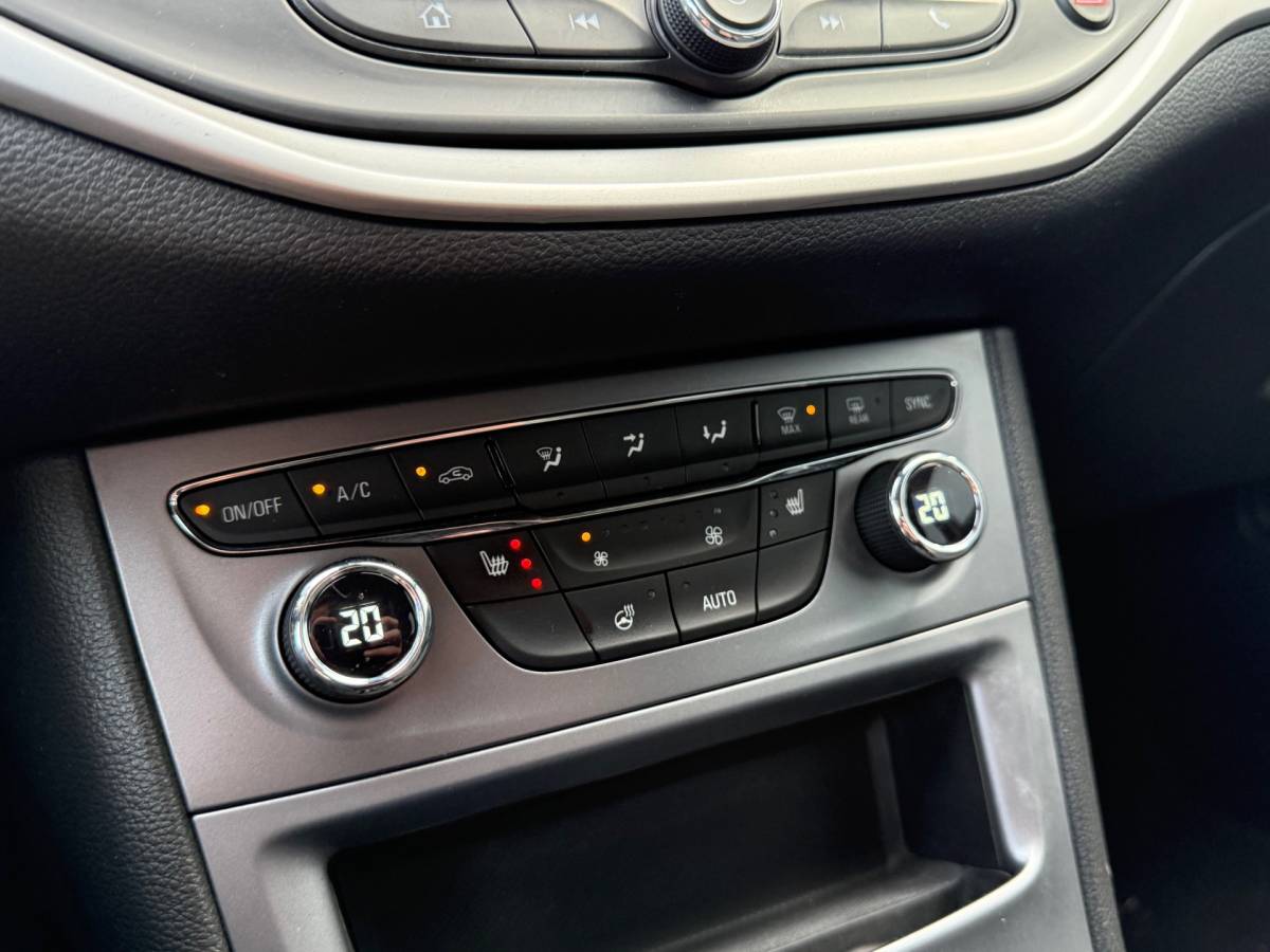 Opel Astra Opel Astra Sports Tourer BWJ 2020 | 1.5 CDTI 123PK Edition | TREKHAAK | CLIMA | NAVI | STOELVERW | STUURWIELVERW |CRUISE | PDC 2X | CARPLAY |