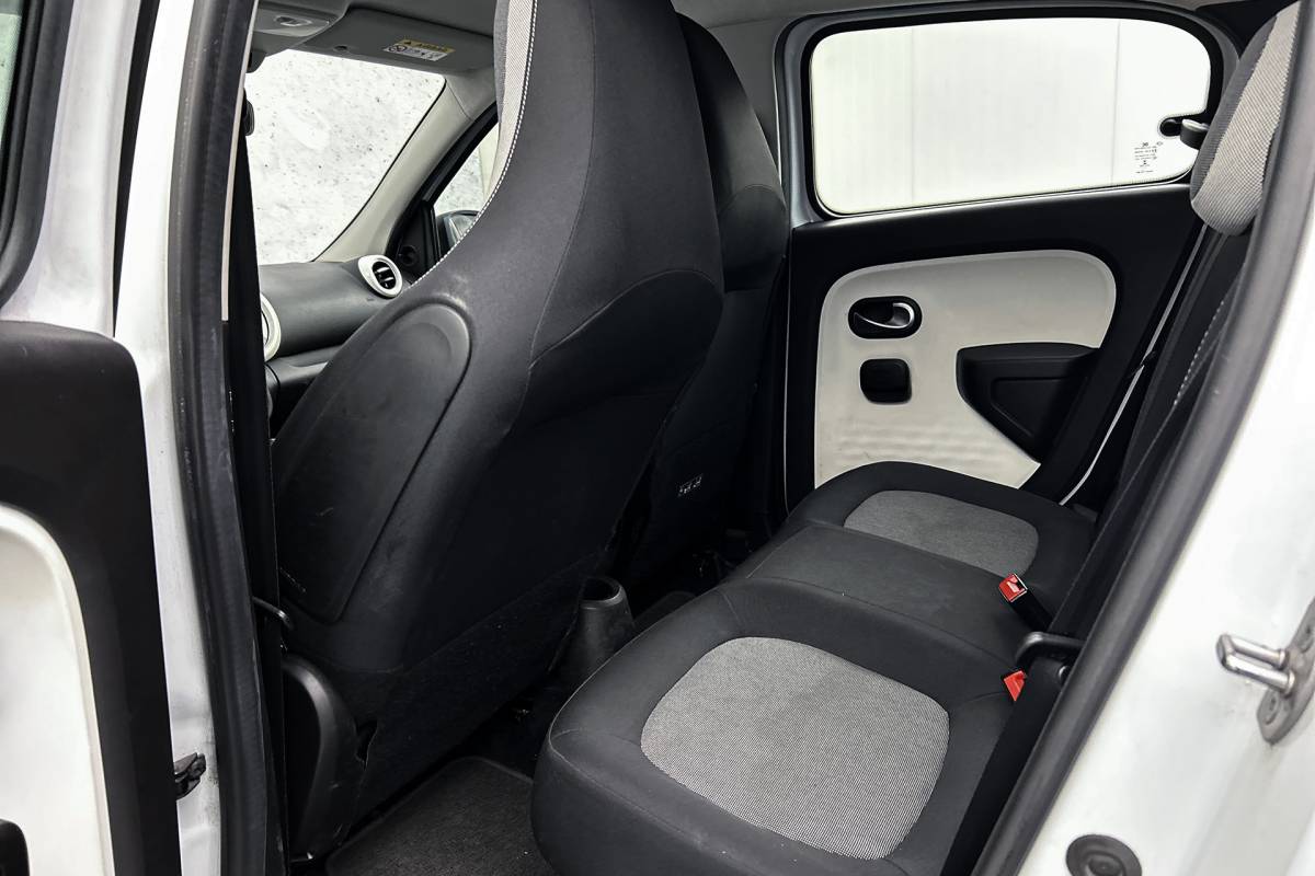 Renault Twingo Renault Twingo Z.E. R80 Collection | Apple Carplay | Airco | Elektrische ramen