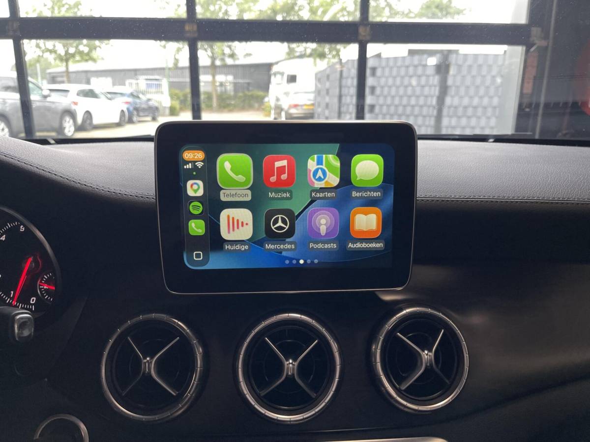 Mercedes-Benz CLA Mercedes CLA-klasse Shooting Brake 250 CARPLAY|CAMERA|TREKHAAK|NAPPA-LEER|NAVIGATIE|CRUISE CONTROL|STOELVERWARMING