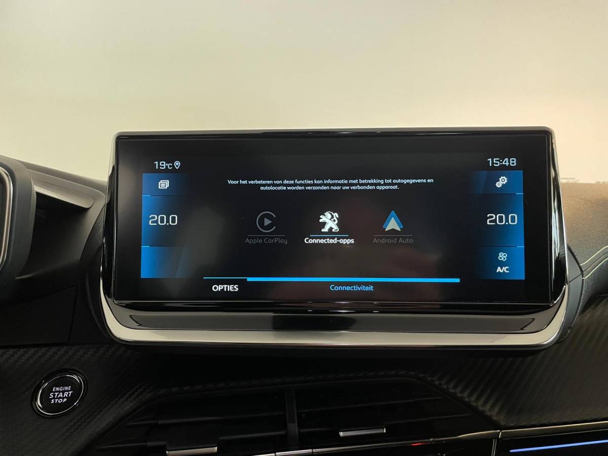 Peugeot 208 Peugeot 208 1.2 PureTech GT Pack 130PK AUTOMAAT PANO ALCANTARA AIRCO NAVI CRUISE STOELVERW KEYLESS APPLE CARPLAY CAM NIEUWSTAAT