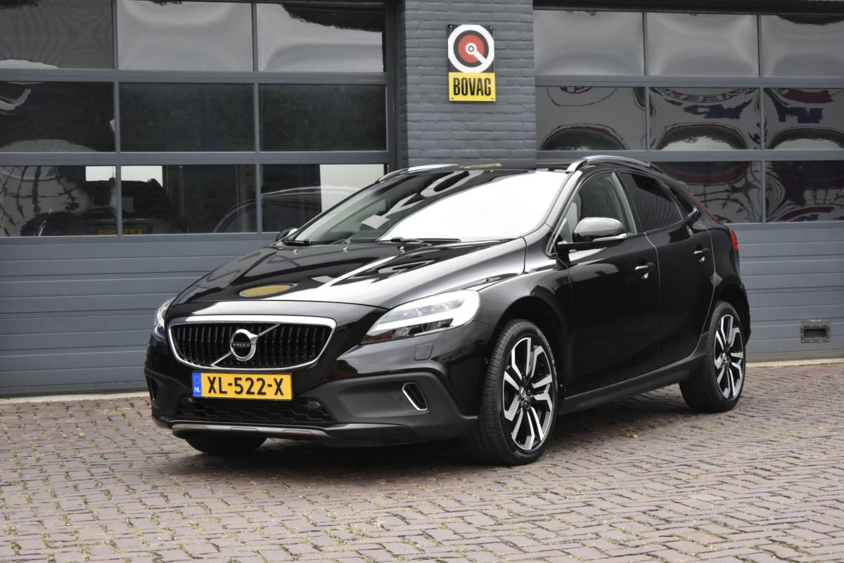Volvo V40 Volvo V40 Cross Country 1.5 T3 Polar+ Luxury