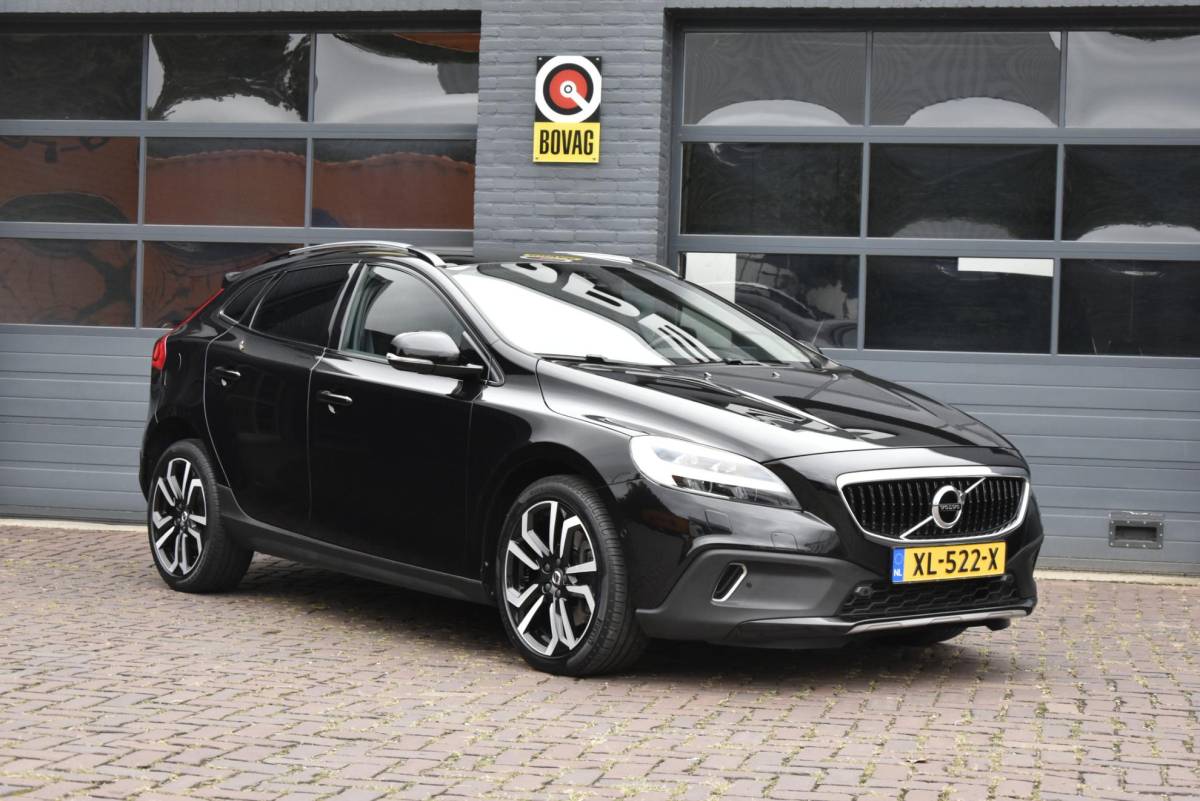 Volvo V40 Volvo V40 Cross Country 1.5 T3 Polar+ Luxury