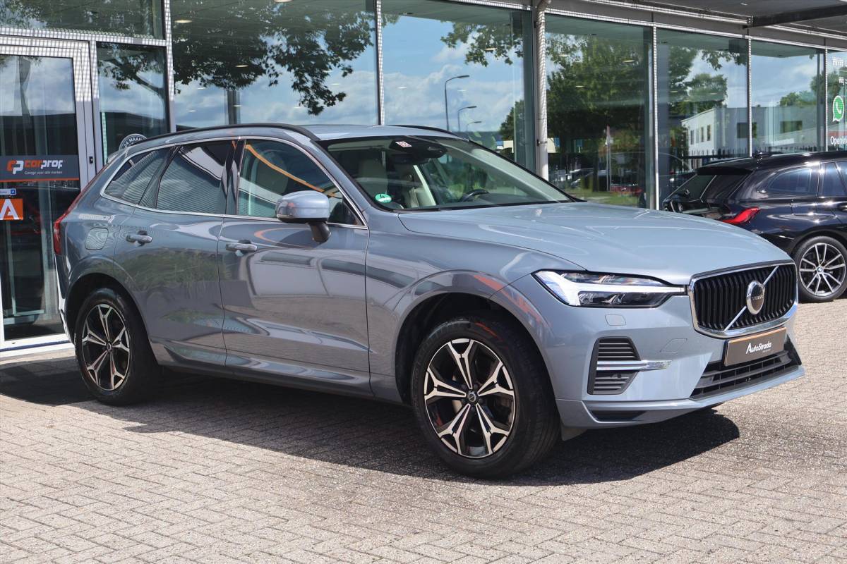 Volvo XC60 Volvo XC60 Inscription B5 250pk Geartronic Mild Hybrid I Trekhaak I Navi I Stoel/Stuurverwarming I 2300 KG trekgewicht!