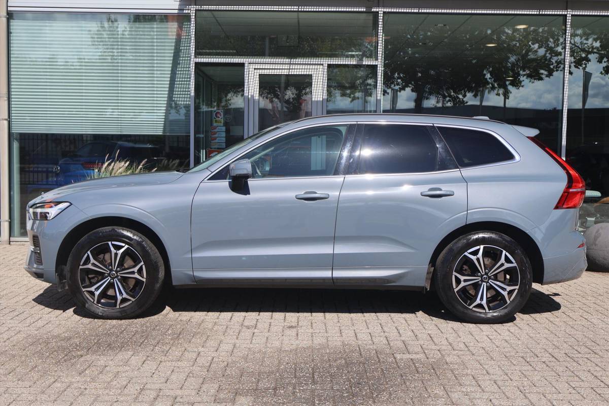 Volvo XC60 Volvo XC60 Inscription B5 250pk Geartronic Mild Hybrid I Trekhaak I Navi I Stoel/Stuurverwarming I 2300 KG trekgewicht!