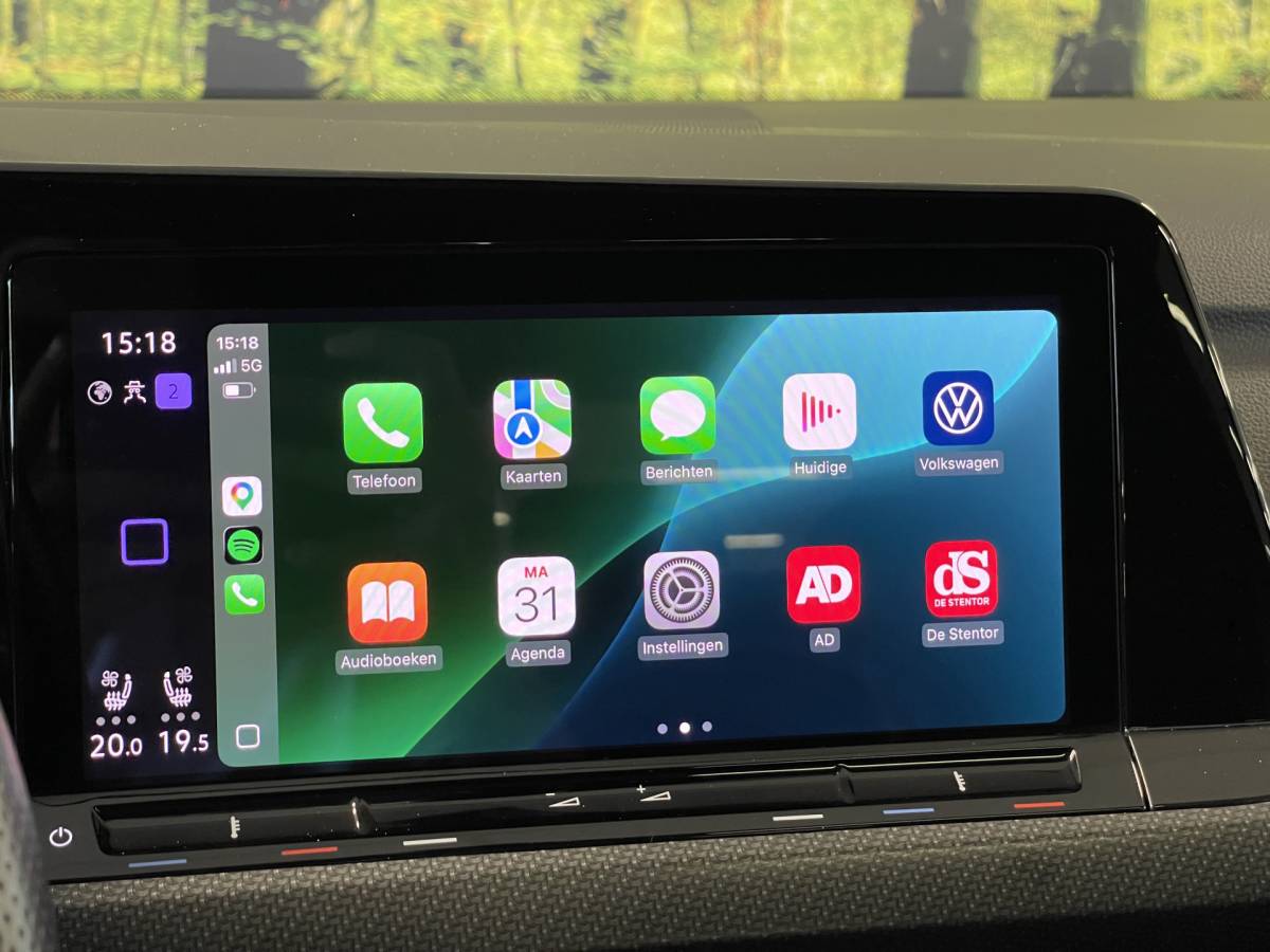Volkswagen Golf Volkswagen Golf 2.0 TSI R 4Motion | Panoramadak | Harman Kardon | Apple Carplay | Keyless | Sfeerverlichting | Leder |