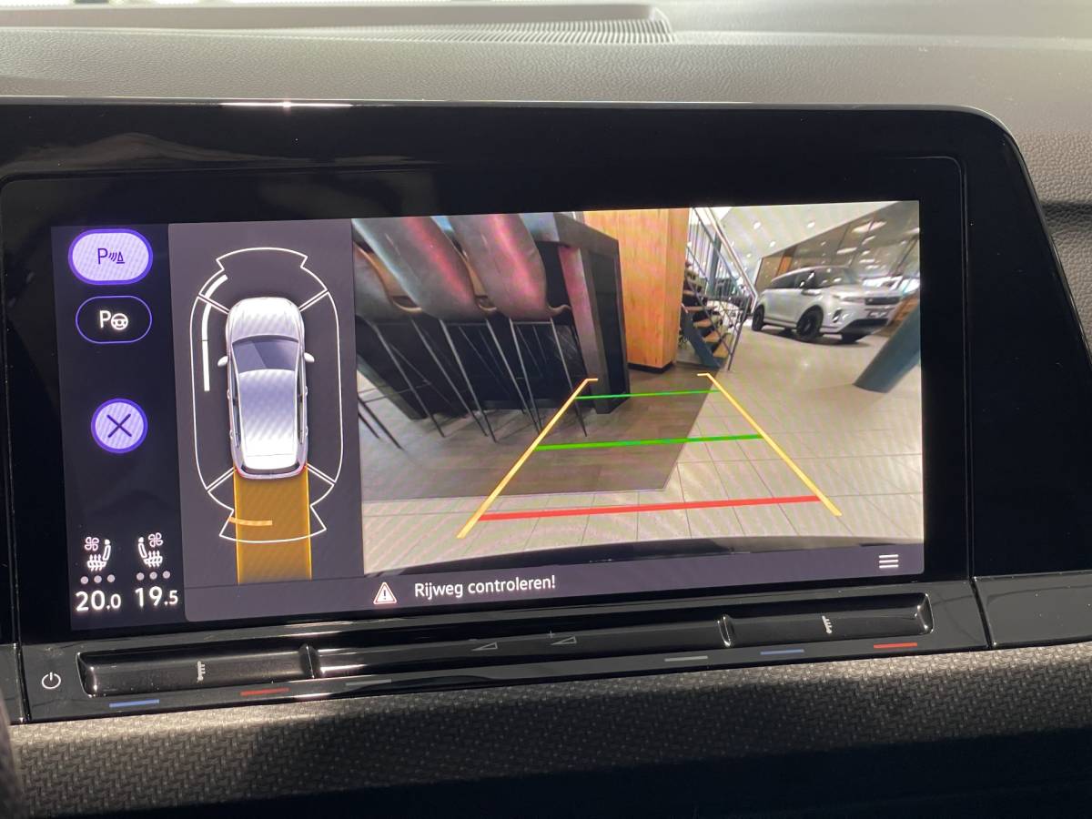 Volkswagen Golf Volkswagen Golf 2.0 TSI R 4Motion | Panoramadak | Harman Kardon | Apple Carplay | Keyless | Sfeerverlichting | Leder |