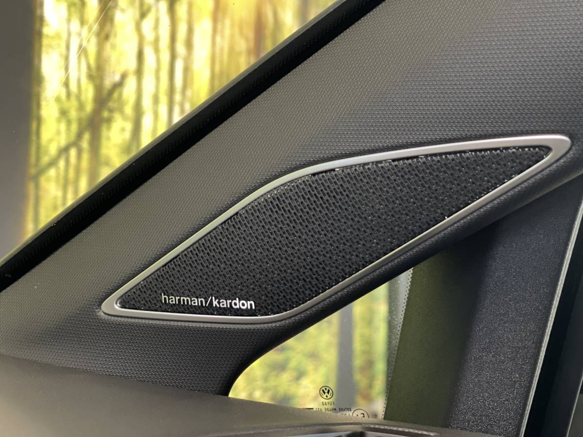 Volkswagen Golf Volkswagen Golf 2.0 TSI R 4Motion | Panoramadak | Harman Kardon | Apple Carplay | Keyless | Sfeerverlichting | Leder |