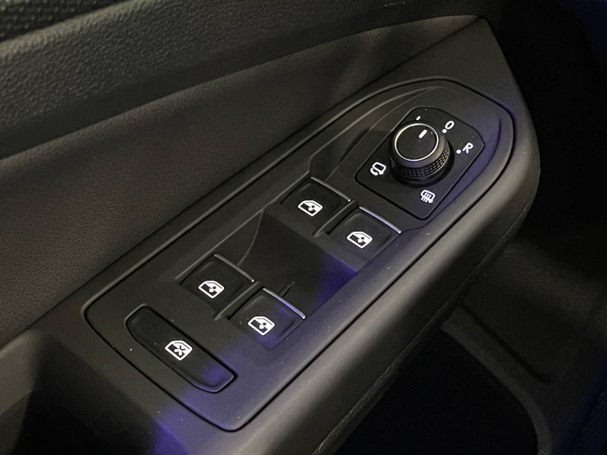 Volkswagen Golf Volkswagen Golf 2.0 TSI R 4Motion | Panoramadak | Harman Kardon | Apple Carplay | Keyless | Sfeerverlichting | Leder |