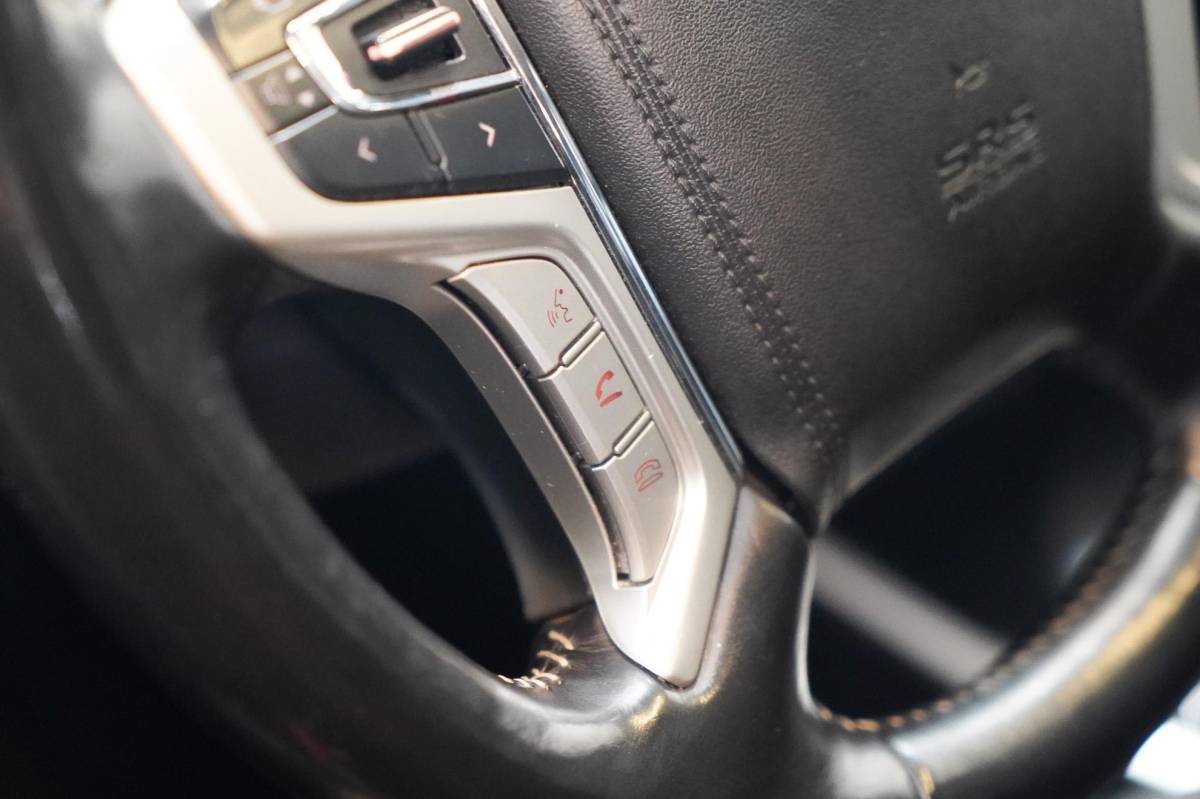 Mitsubishi Outlander Mitsubishi Outlander 2.4 PHEV Intense+ Panorama|CarPlay|4WD|Elektrische achterklep