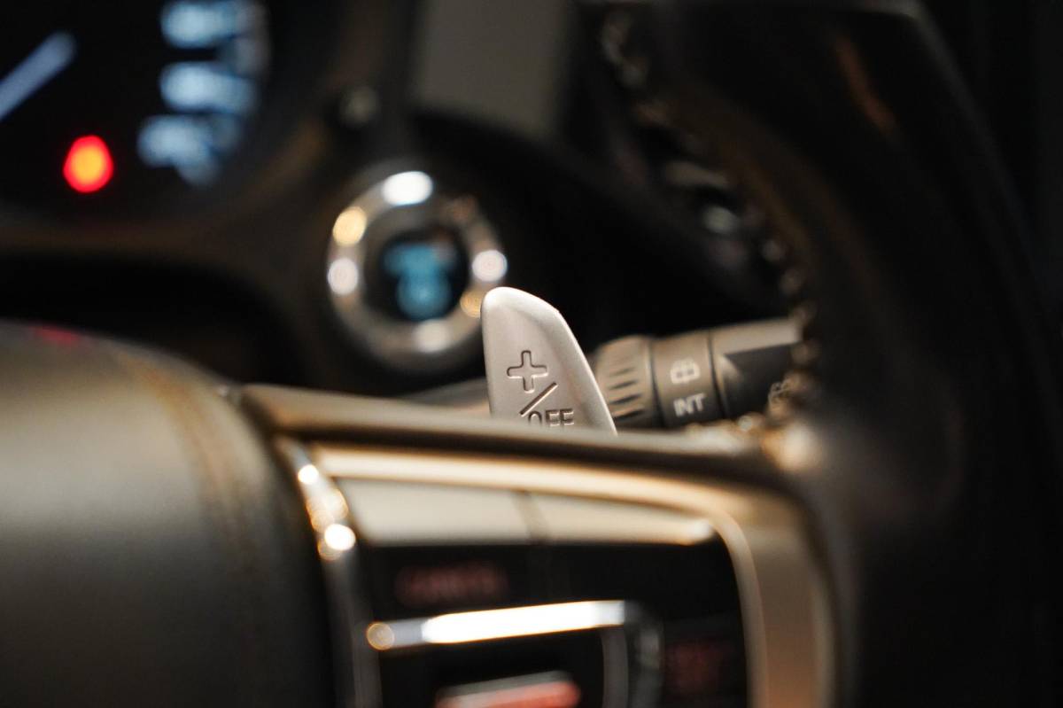 Mitsubishi Outlander Mitsubishi Outlander 2.4 PHEV Intense+ Panorama|CarPlay|4WD|Elektrische achterklep