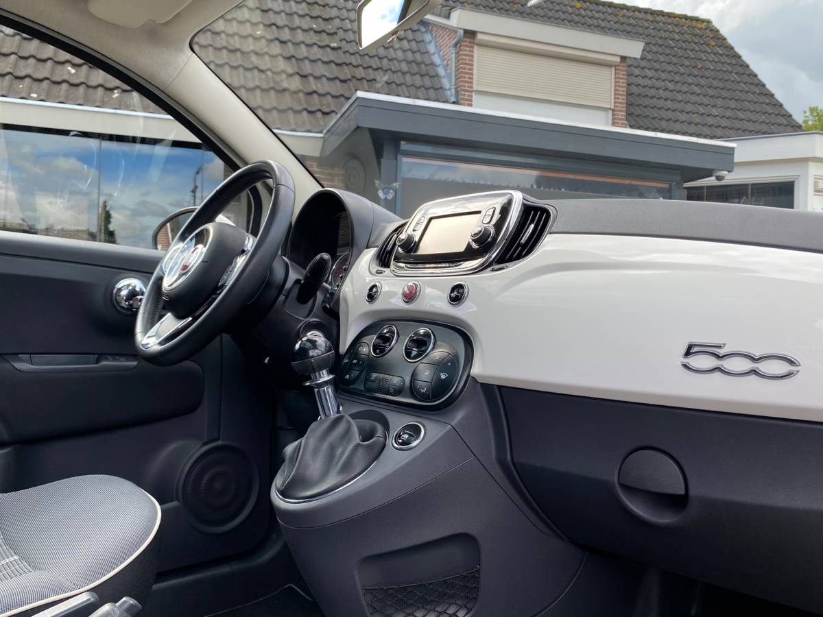 Fiat 500 Fiat 500 1.2 Lounge NIEUWSTAAT PANO XENON CLIMA CHROOM PAKKET ELEKTR PAKKET