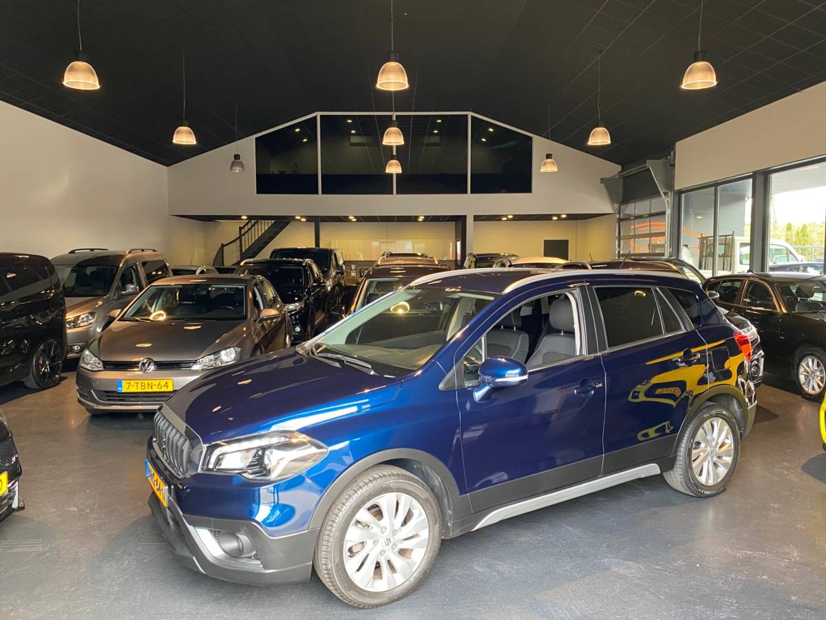 Fiat 500 Fiat 500 1.2 Lounge NIEUWSTAAT PANO XENON CLIMA CHROOM PAKKET ELEKTR PAKKET
