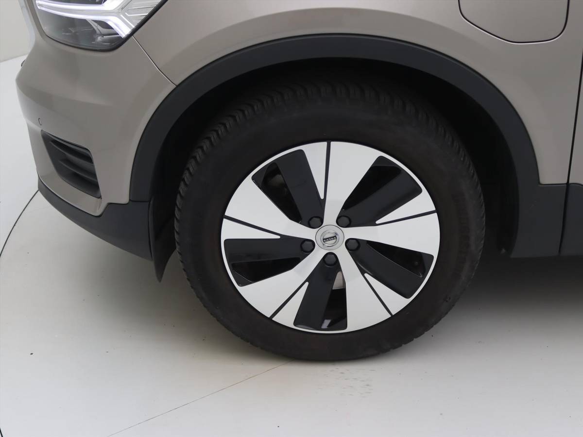 Volvo XC40 Volvo Xc40 T4 Twin Engine 211pk Geartronic Inscription Expression [ LEDER+TREKHAAK+CAMERA+WINTER PAKKET+PDC+CRUISE ]