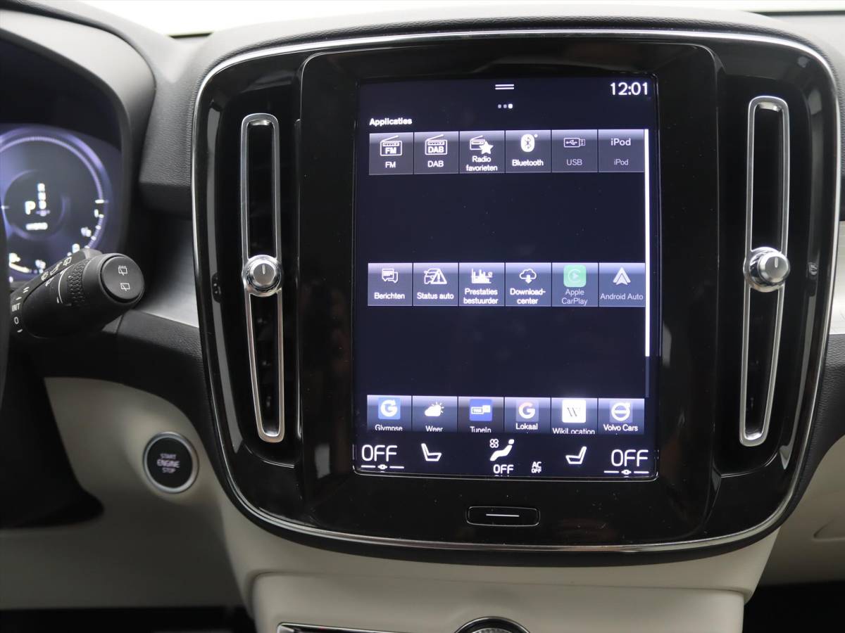 Volvo XC40 Volvo Xc40 T4 Twin Engine 211pk Geartronic Inscription Expression [ LEDER+TREKHAAK+CAMERA+WINTER PAKKET+PDC+CRUISE ]
