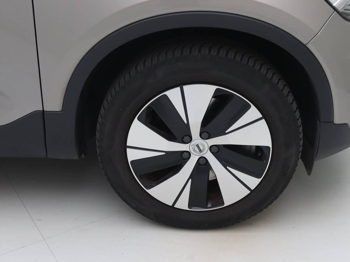 Volvo XC40 Volvo Xc40 T4 Twin Engine 211pk Geartronic Inscription Expression [ LEDER+TREKHAAK+CAMERA+WINTER PAKKET+PDC+CRUISE ]
