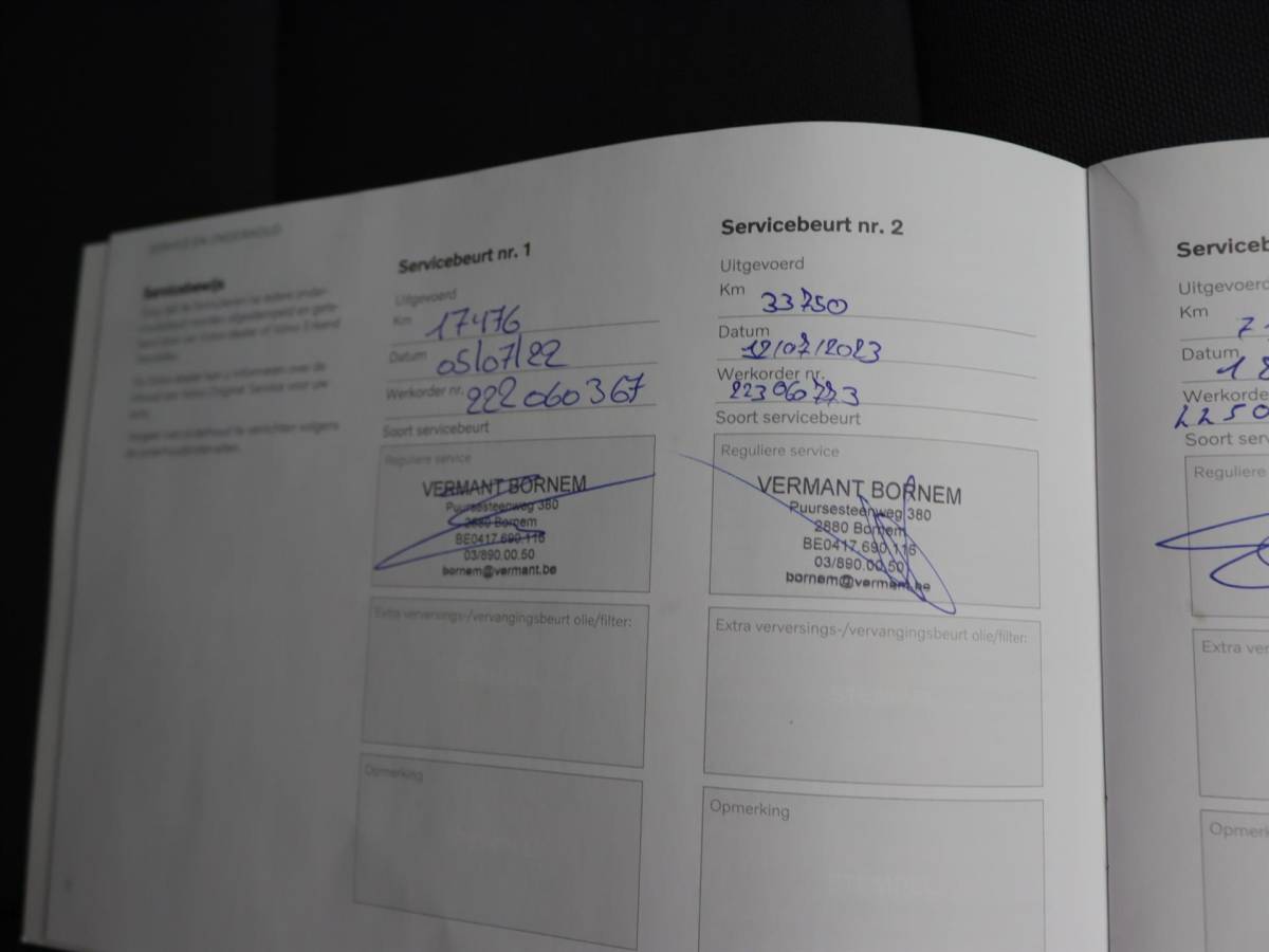 Volvo XC40 Volvo Xc40 T4 Twin Engine 211pk Geartronic Inscription Expression [ HARMAN&KARDON+CLIMAAT+CARPLAY+CRUISE+PDC+NAVIGATIE ]