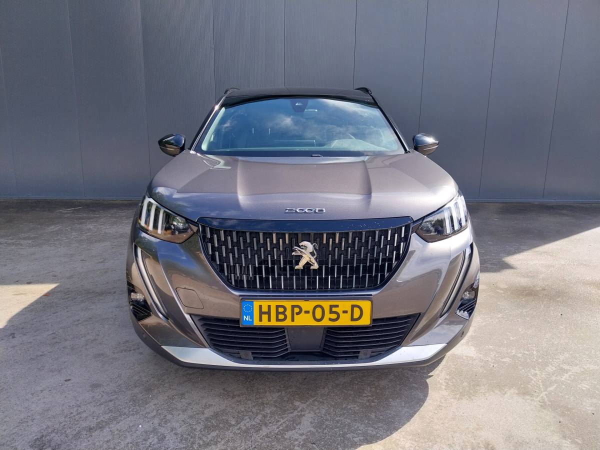 Peugeot 2008 Peugeot 2008 1.2 131 PK PureTech GT-Line VIRTUAL COCKPIT CAMERA HALF LEER LED NAVI CRUISE ECC TREKHAAK