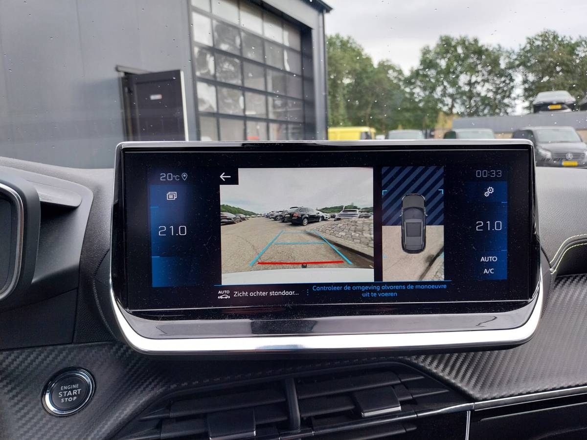 Peugeot 2008 Peugeot 2008 1.2 131 PK PureTech GT-Line VIRTUAL COCKPIT CAMERA HALF LEER LED NAVI CRUISE ECC TREKHAAK