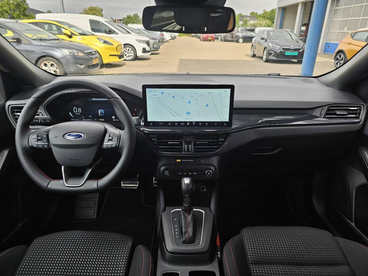 Ford Focus Ford Focus Wagon 1.0 EcoBoost Hybrid ST Line X | 155pk | Trekhaak | 18 inch | Bang&Olufsen | Adaptive cruise control | Elektrisch achterklep