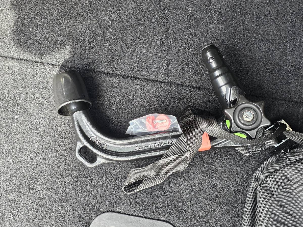 Ford Focus Ford Focus Wagon 1.0 EcoBoost Hybrid ST Line X | 155pk | Trekhaak | 18 inch | Bang&Olufsen | Adaptive cruise control | Elektrisch achterklep