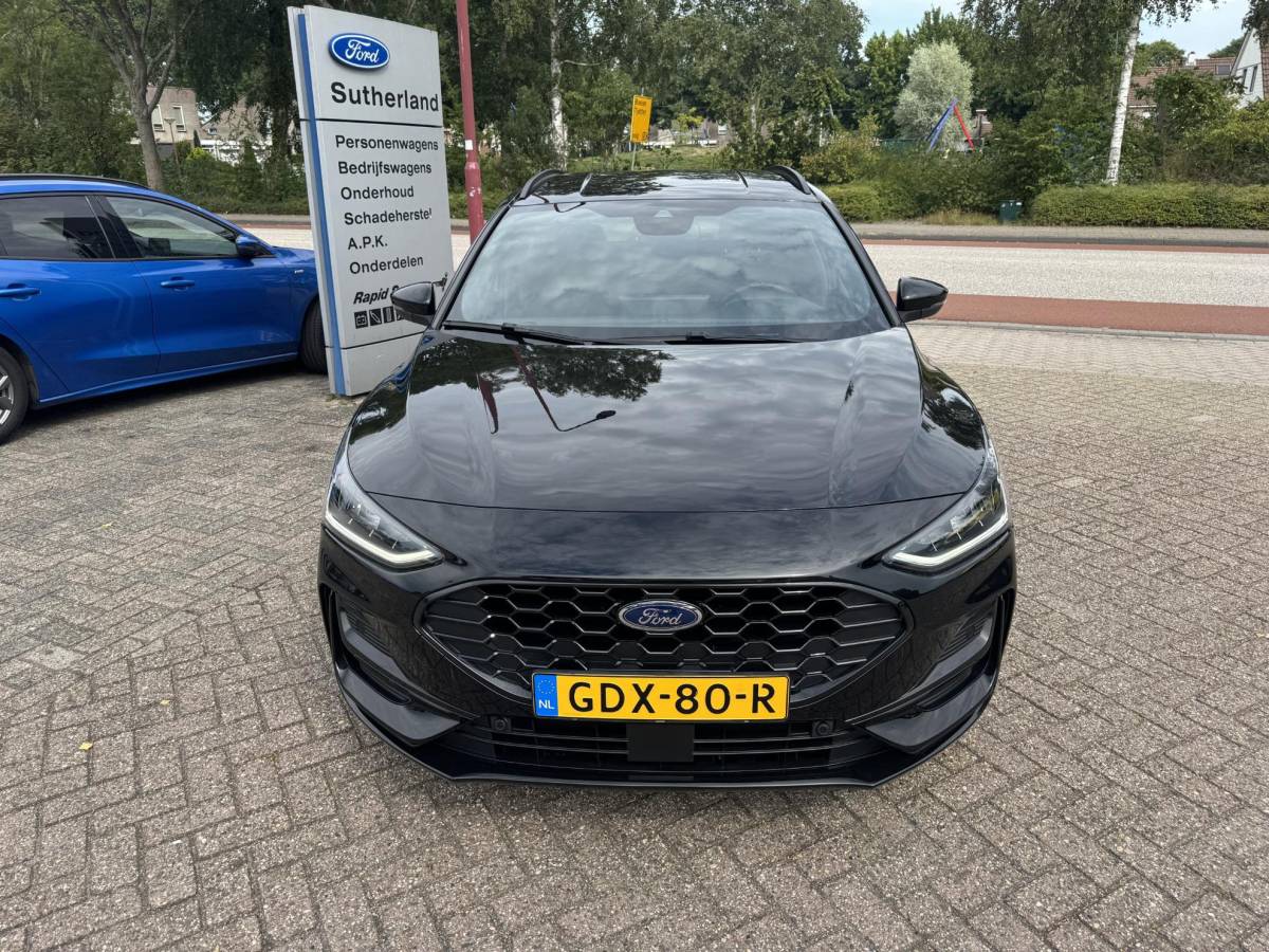 Ford Focus Ford Focus Wagon 1.0 EcoBoost Hybrid ST Line X 155pk Automaat | Trekhaak | Winter Pack | Adaptive cruise control | Bang&Olufsen | AGR-stoelen