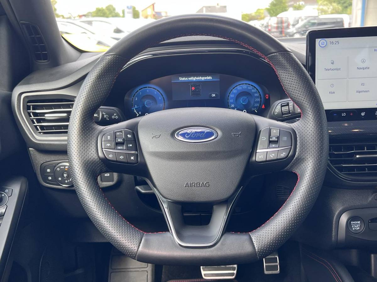 Ford Focus Ford Focus Wagon 1.0 EcoBoost Hybrid ST Line X 155pk Automaat | Trekhaak | 18 inch | Bang&Olufsen | Adaptive cruise control | Elektrisch achterklep