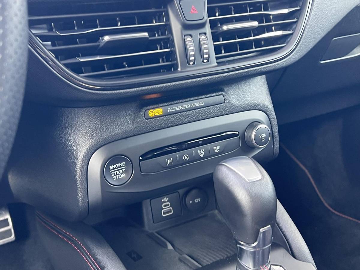 Ford Focus Ford Focus Wagon 1.0 EcoBoost Hybrid ST Line X 155pk Automaat | Trekhaak | 18 inch | Bang&Olufsen | Adaptive cruise control | Elektrisch achterklep