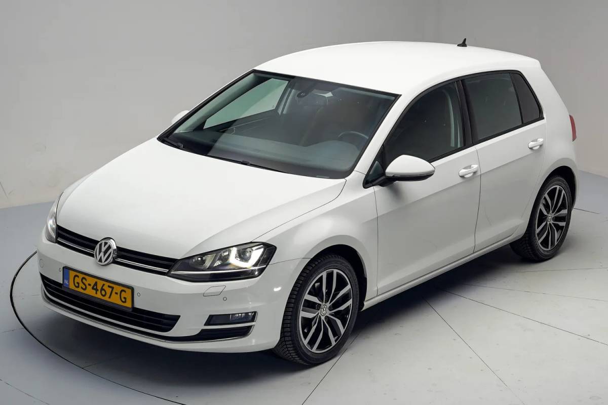 Volkswagen Golf Volkswagen Golf 1.4 TSI ACT Highline 5-drs Aut. [ Xenon Leder Navi Clima ]