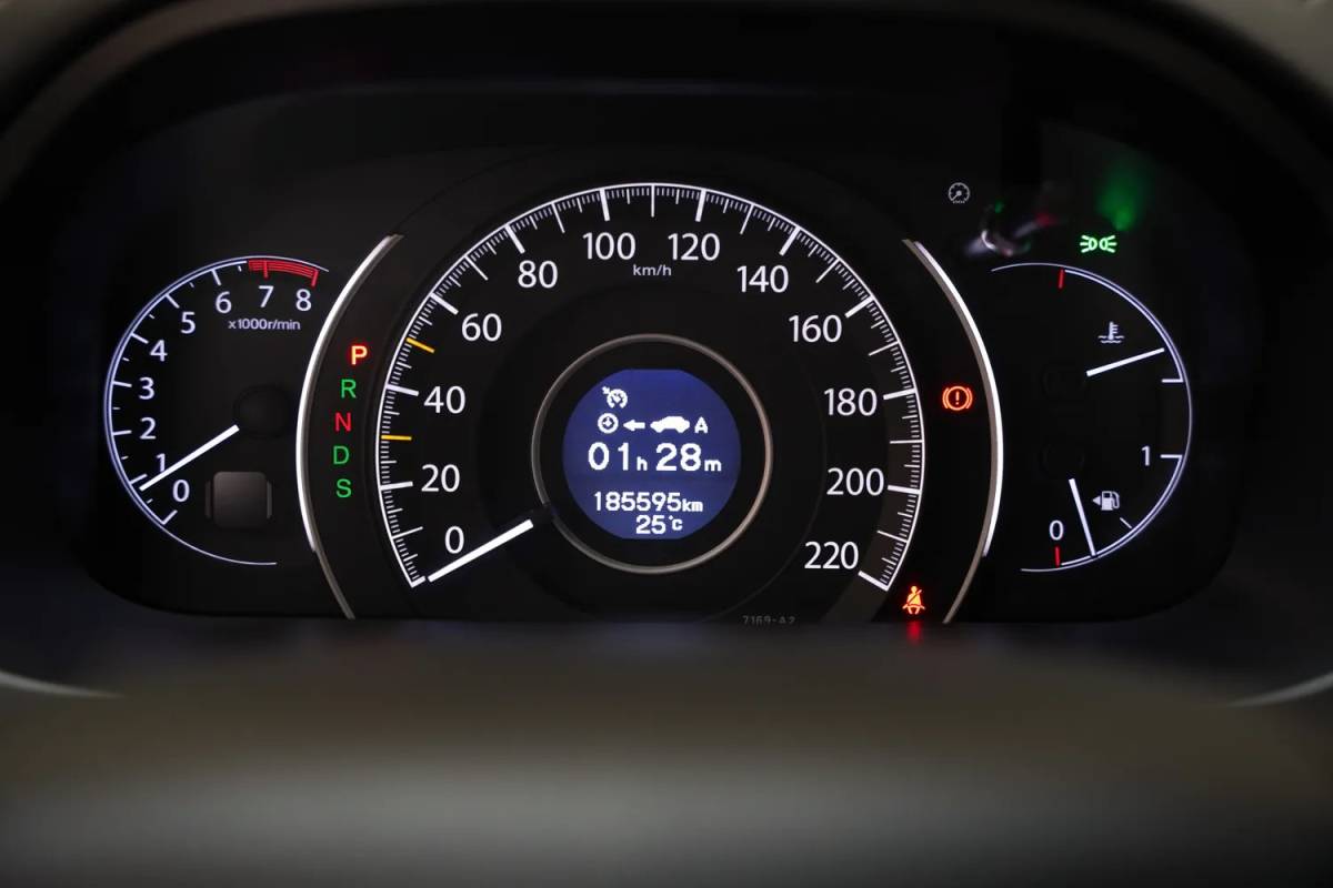 Honda CR-V Honda Cr-v 2.0 4WD Lifestyle Aut. [ Stoelverwarming camera Navi ]