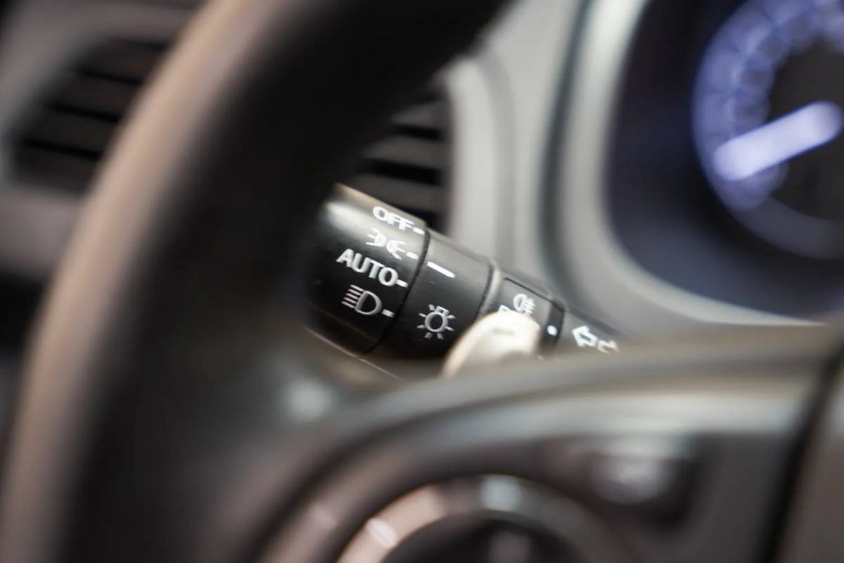 Honda CR-V Honda Cr-v 2.0 4WD Lifestyle Aut. [ Stoelverwarming camera Navi ]