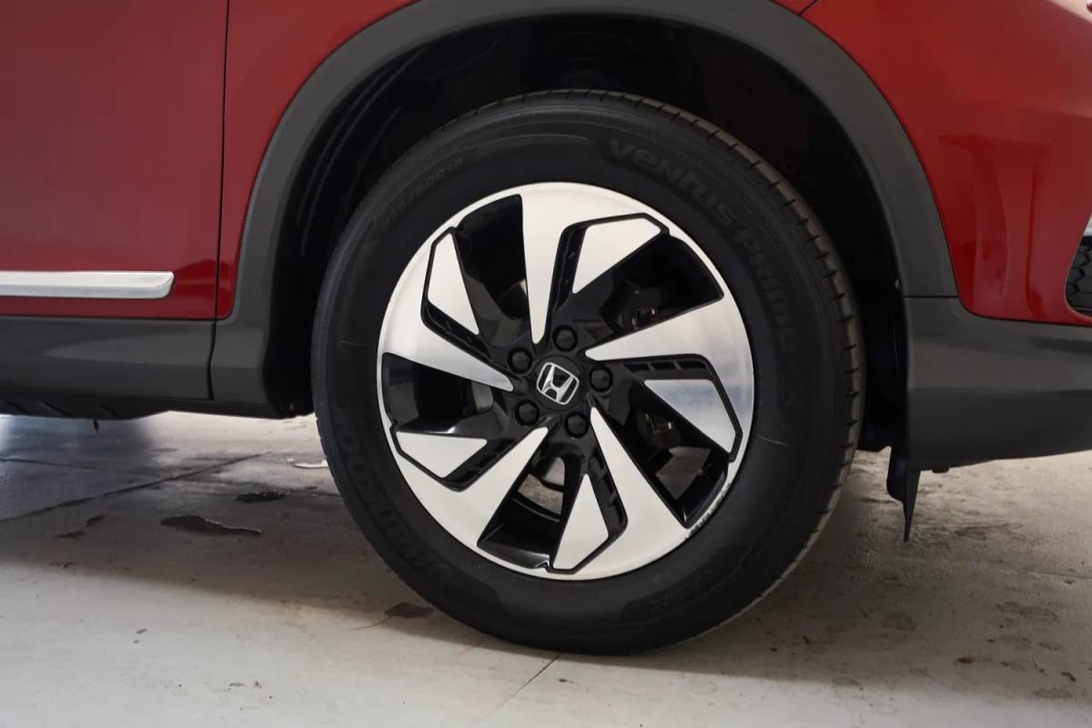 Honda CR-V Honda Cr-v 2.0 4WD Lifestyle Aut. [ Stoelverwarming camera Navi ]