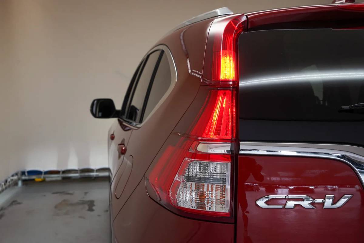 Honda CR-V Honda Cr-v 2.0 4WD Lifestyle Aut. [ Stoelverwarming camera Navi ]