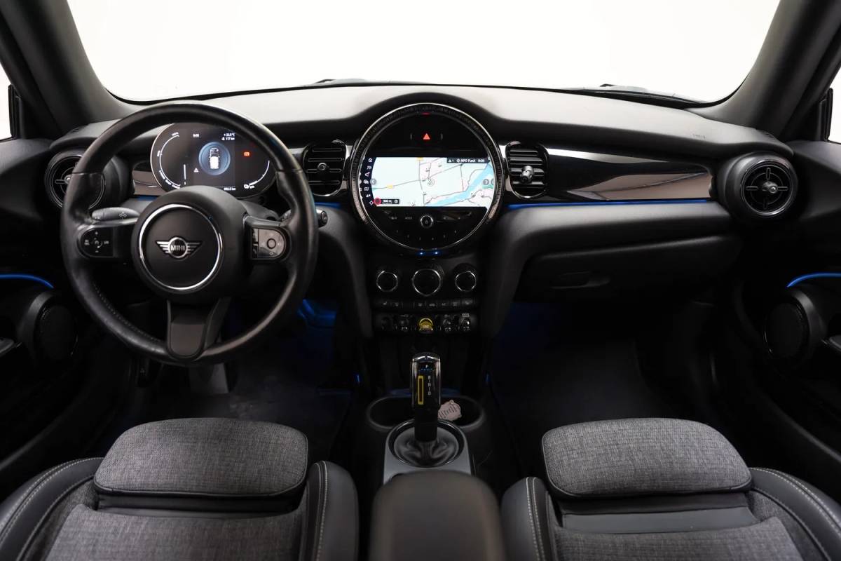 MINI Electric Mini Mini Electric Classic 33 kWh [ Navi Apple/Android Clima Stoelverwarming PDC ]