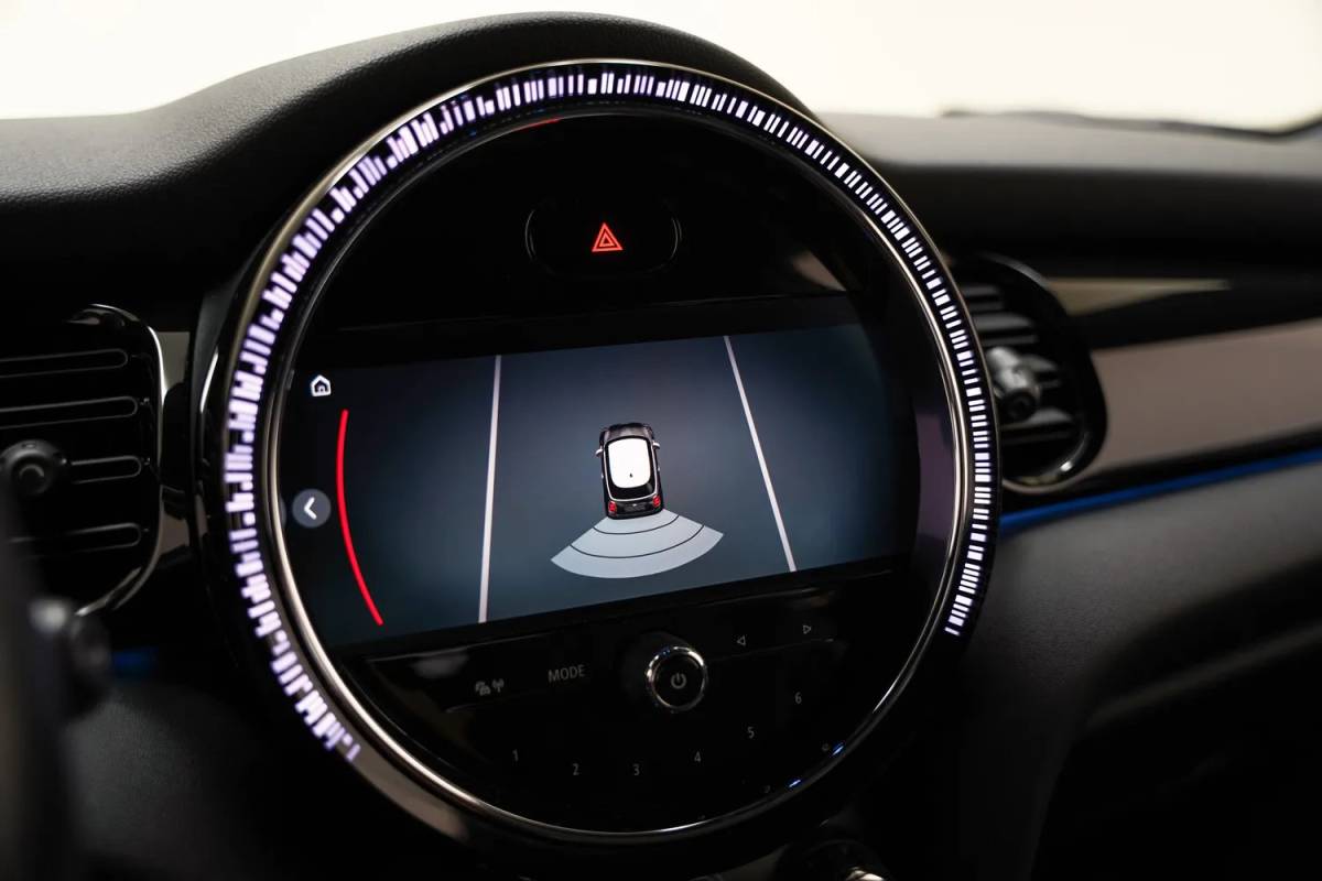 MINI Electric Mini Mini Electric Classic 33 kWh [ Navi Apple/Android Clima Stoelverwarming PDC ]
