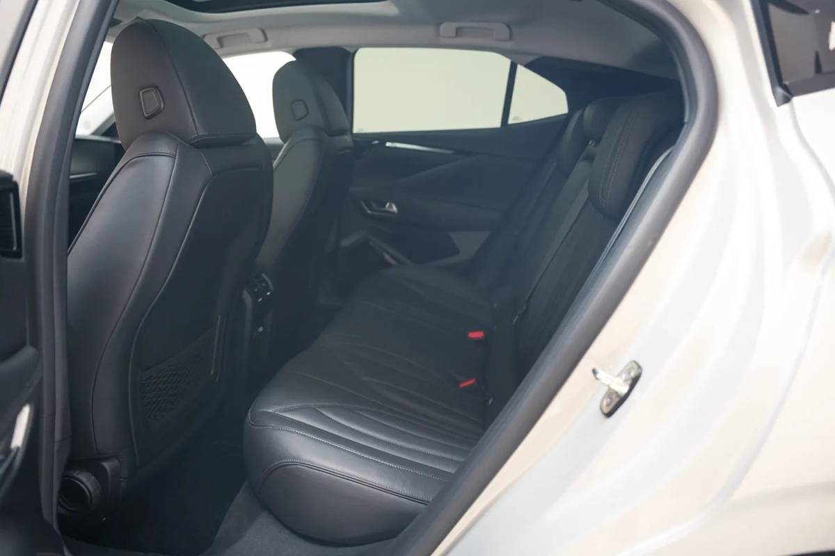 DS DS 4 DS DS 4 E-Tense Trocadero Aut. [ Panoramdak Camera Head-up Leder ]