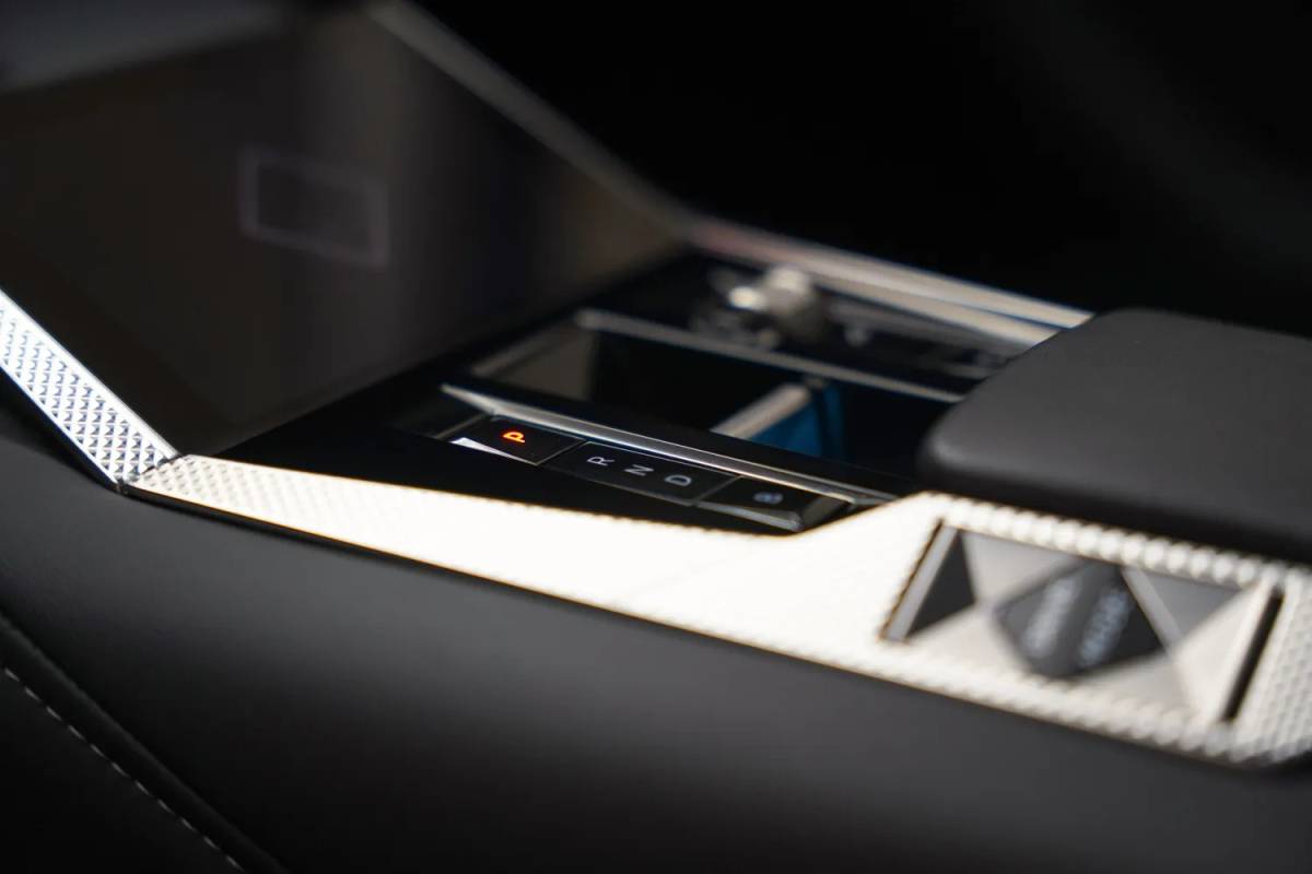 DS DS 4 DS DS 4 E-Tense Trocadero Aut. [ Panoramdak Camera Head-up Leder ]