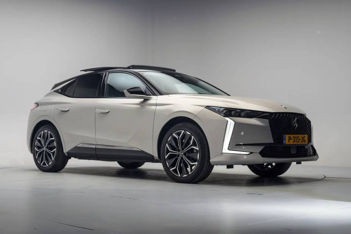DS DS 4 DS DS 4 E-Tense Trocadero Aut. [ Panoramdak Camera Head-up Leder ]