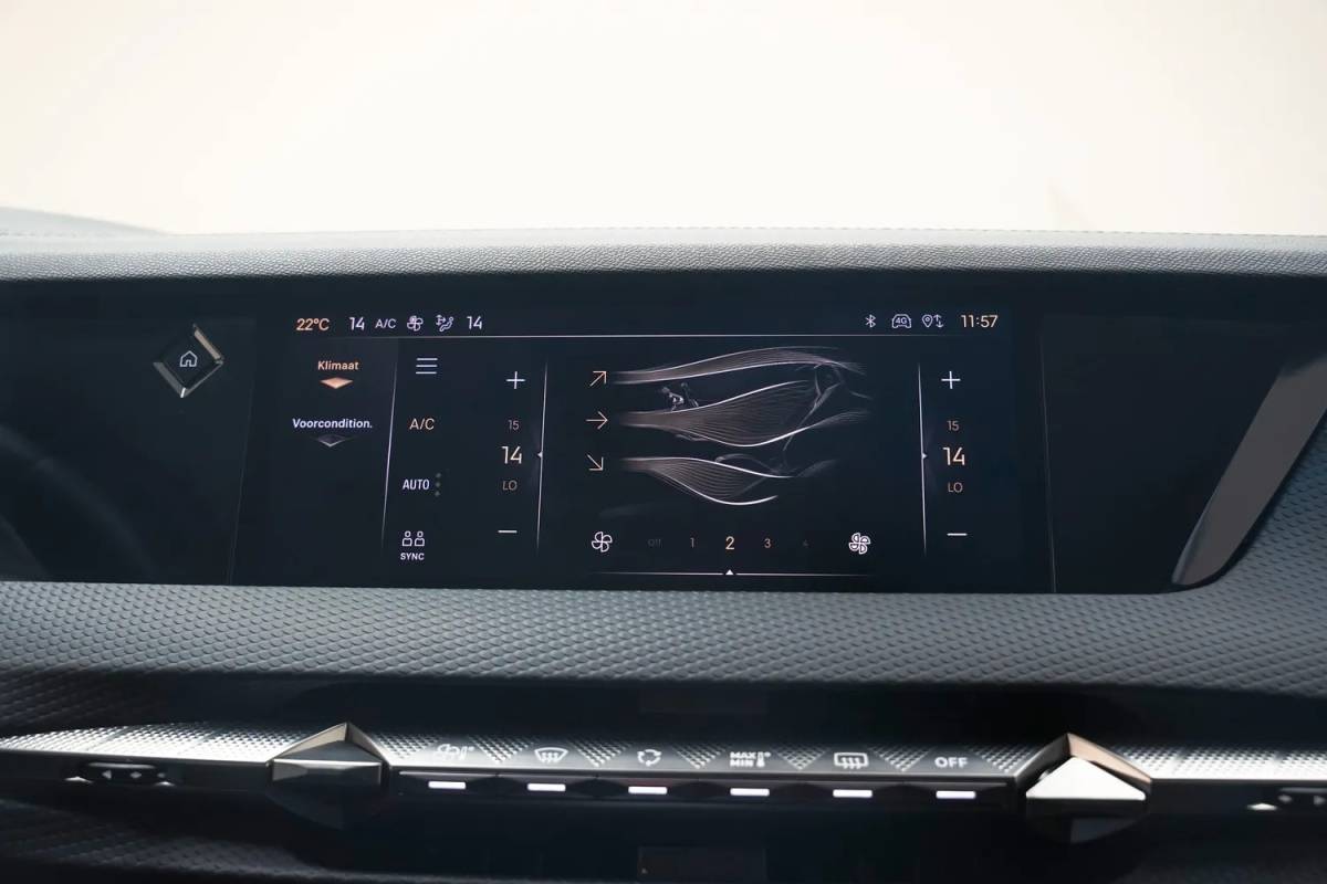 DS DS 4 DS DS 4 E-Tense Trocadero Aut. [ Panoramdak Camera Head-up Leder ]